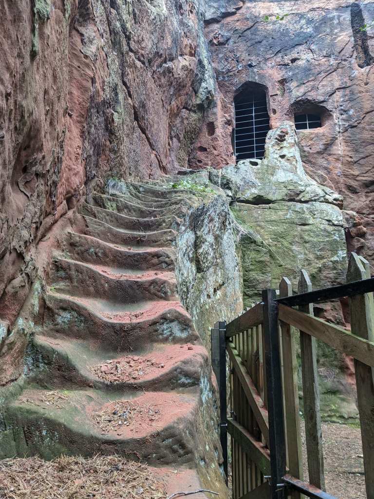 Kynaston Cave at Nescliffe